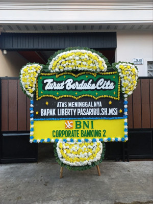 Papan Bunga Duka di Pasir Baru